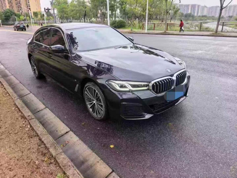 岳阳23年宝马5系3