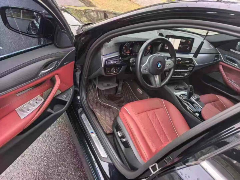 岳阳23年宝马5系5