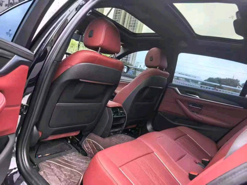 岳阳23年宝马5系9