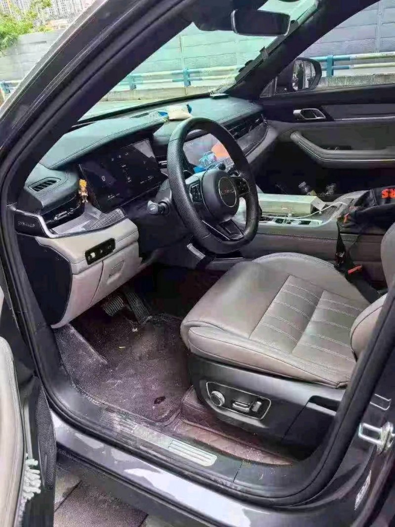 重庆23年领克098