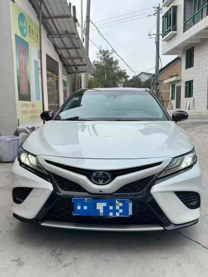 常德19年丰田凯美瑞1