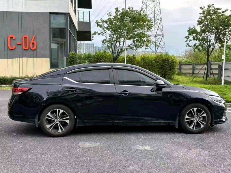 广州20年日产轩逸5