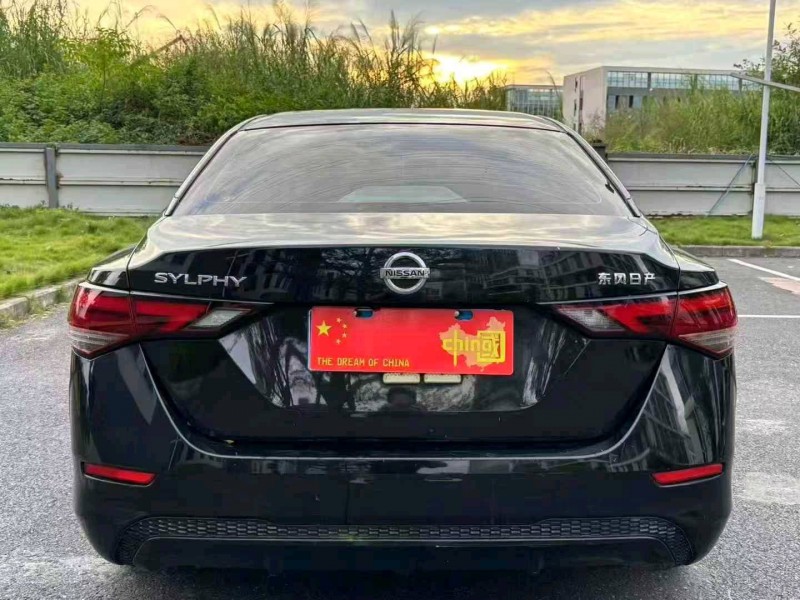 广州20年日产轩逸6