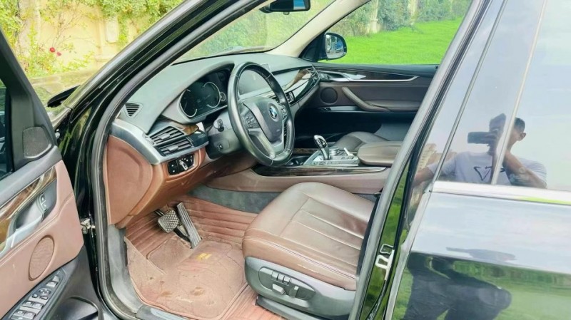 青岛17年宝马X56