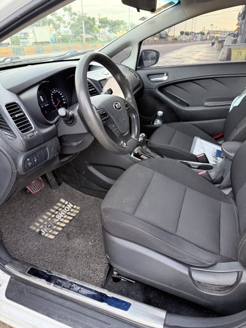 潮州16年起亚K33