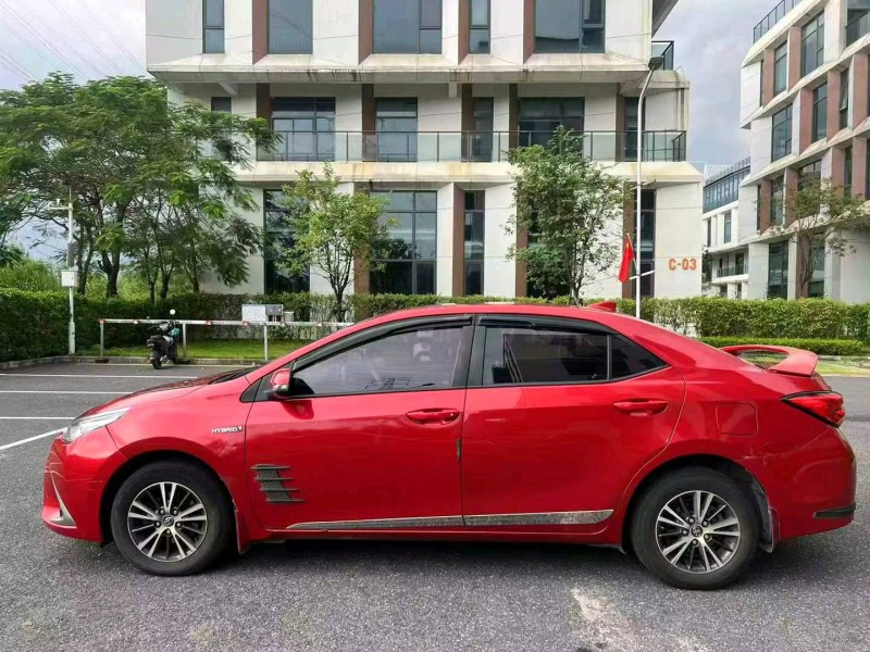 广州16年丰田雷凌4