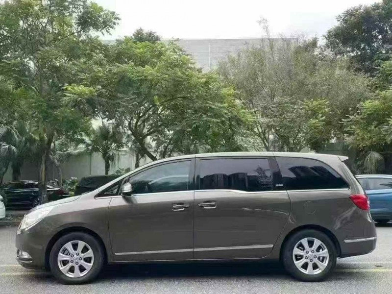 广州16年别克GL88