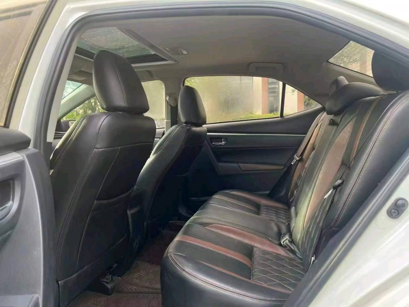 广州19年丰田雷凌8