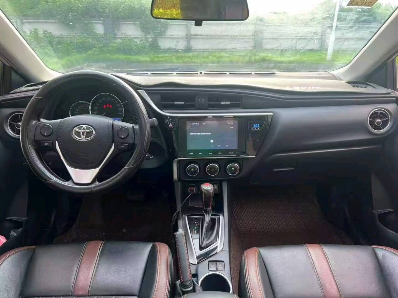 广州19年丰田雷凌9