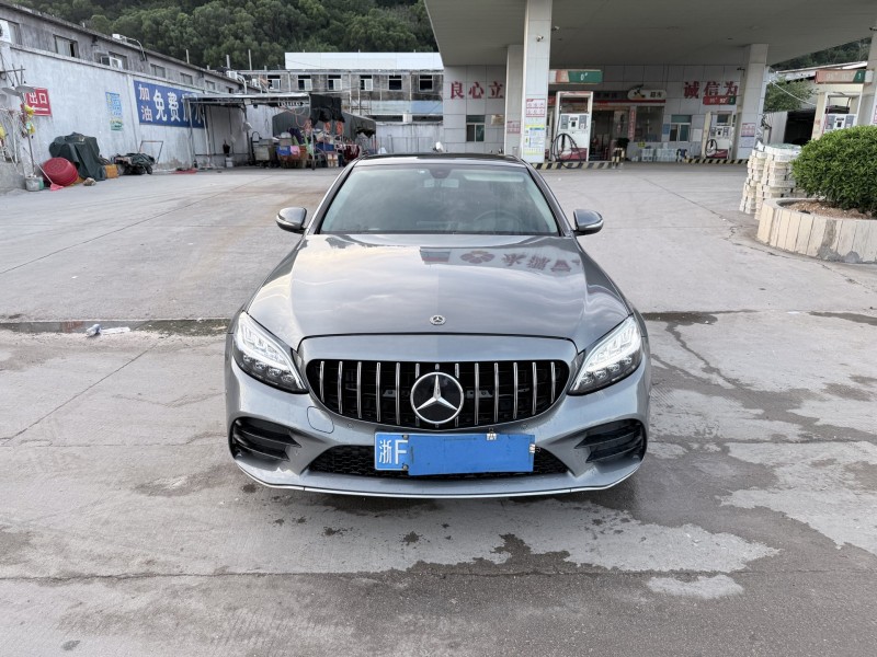 潮州19年奔驰C1