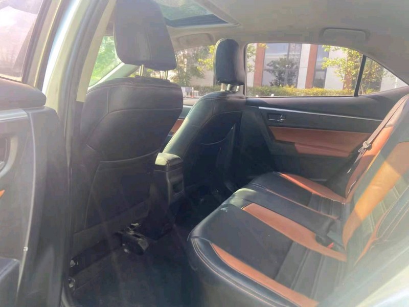 广州19年丰田卡罗拉7