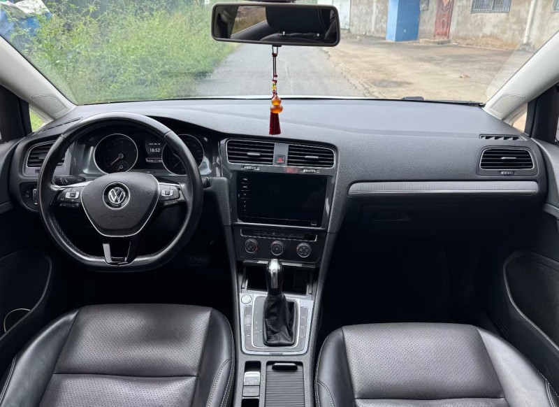 徐州21年大众高尔夫6