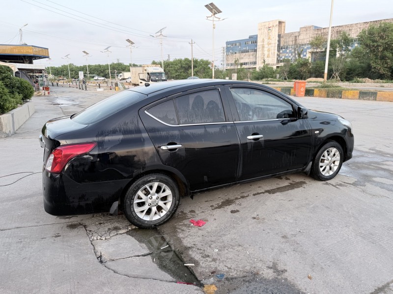 潮州16年日产阳光8