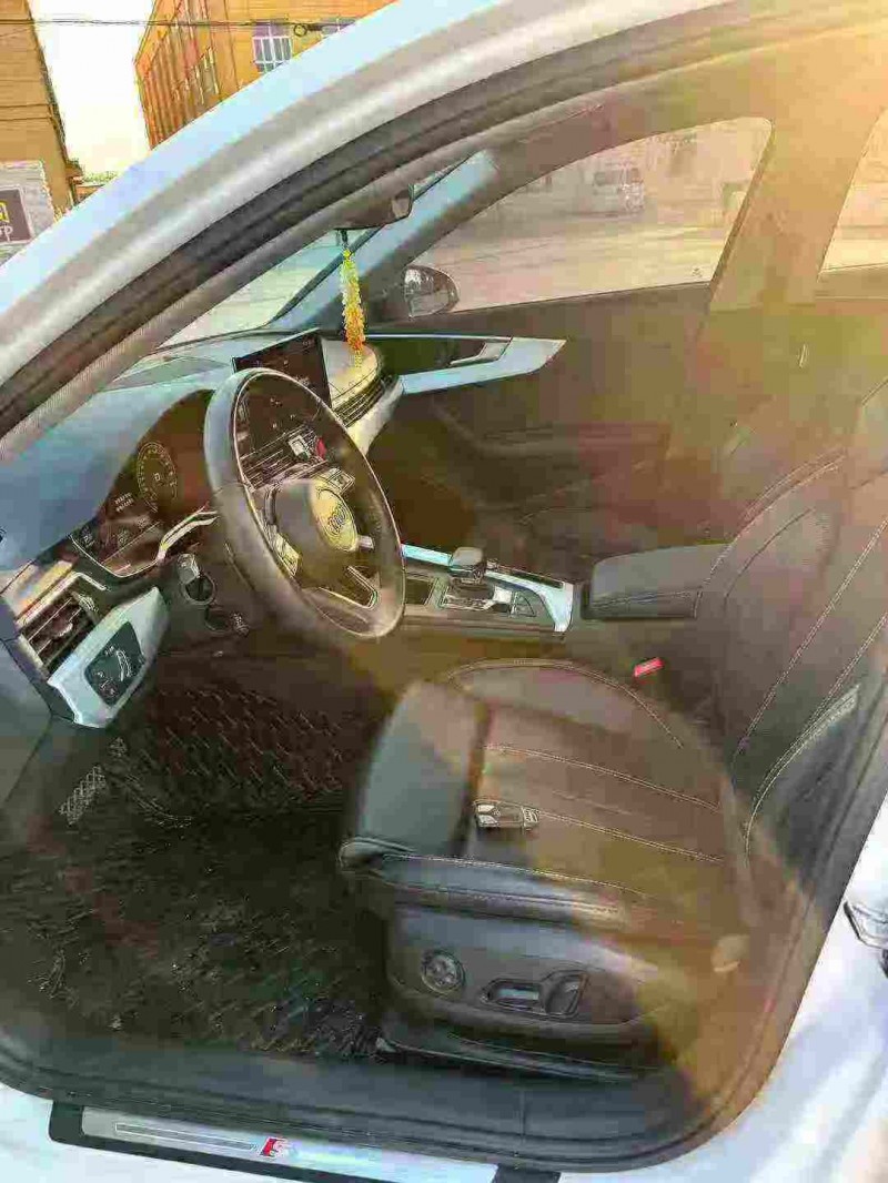 宿迁21年奥迪A4L5