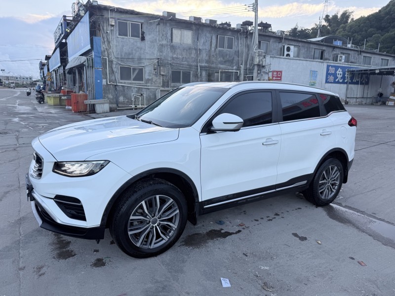 潮州19年吉利博越2