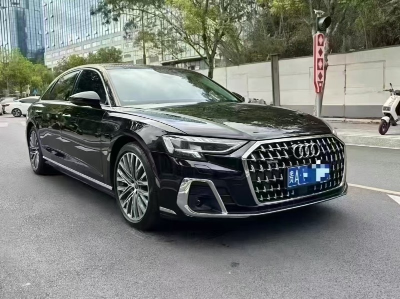 深圳23年奥迪A8L2