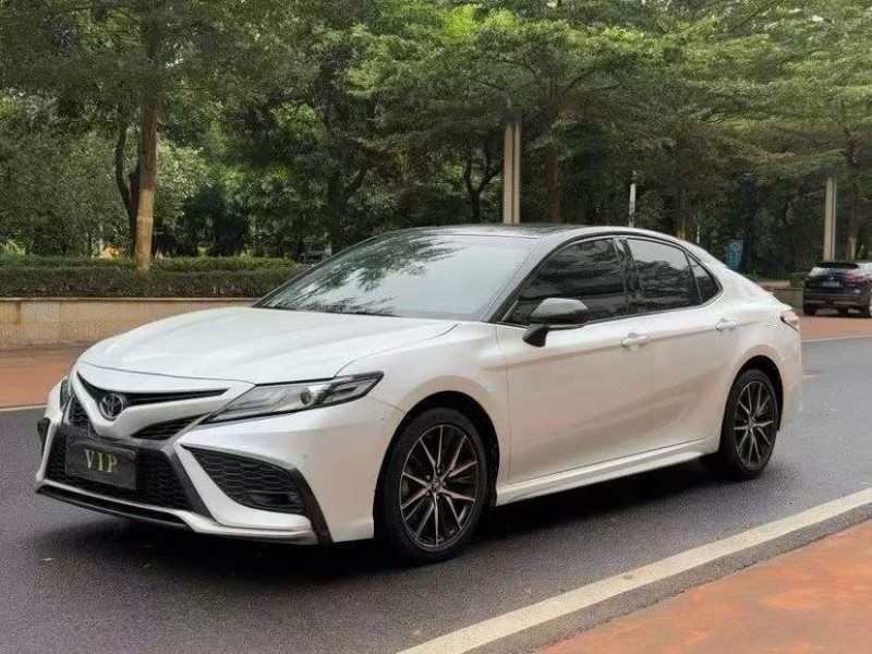 广州21年丰田凯美瑞4