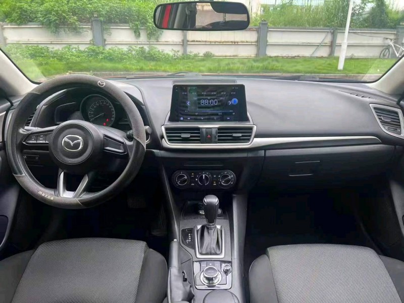 广州17年马自达昂克赛拉8