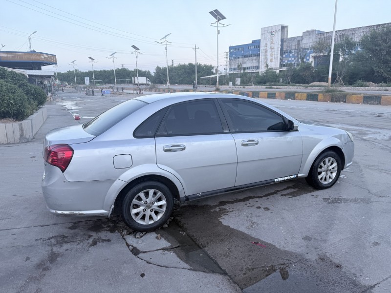 潮州11年别克凯越8