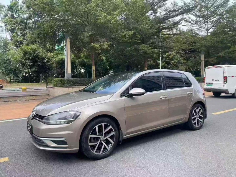 广州18年大众高尔夫2