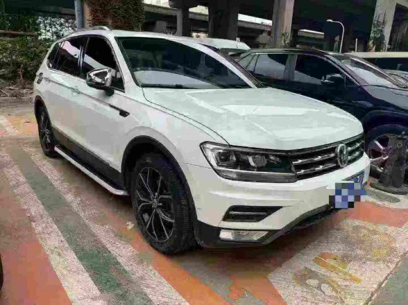 连云港19年大众途昂3