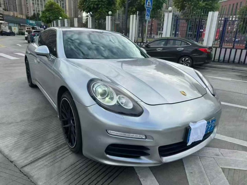 广州14年保时捷帕拉梅拉2
