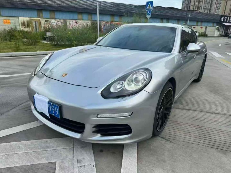 广州14年保时捷帕拉梅拉3