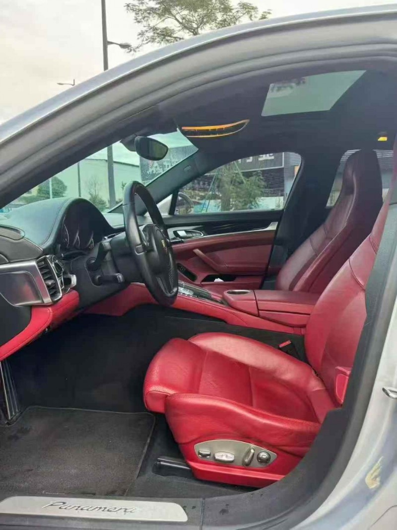 广州14年保时捷帕拉梅拉4