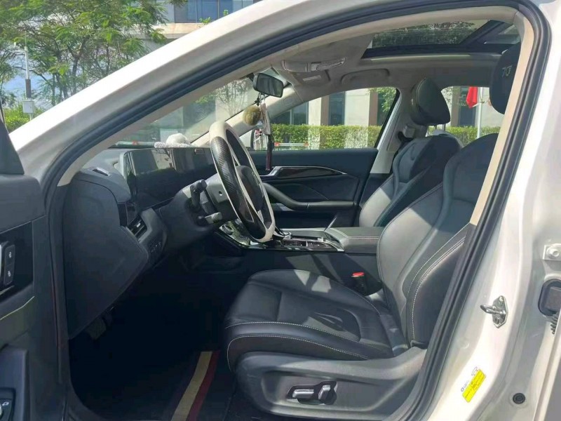 广州24年奔腾B709