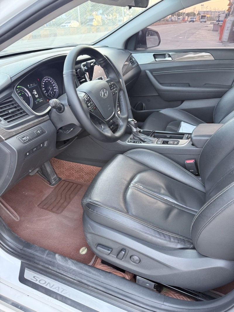 潮州20年现代索纳塔3