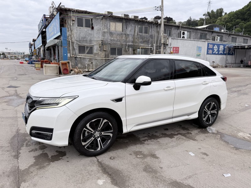 潮州17年本田URV2