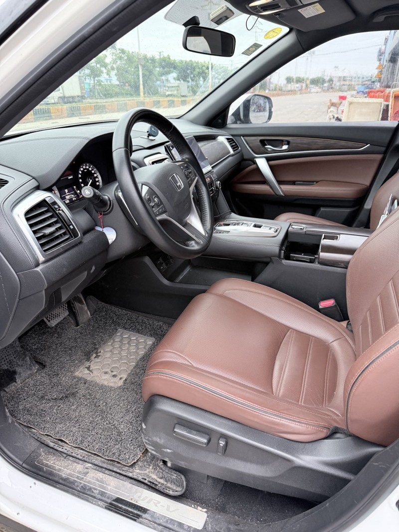 潮州17年本田URV3