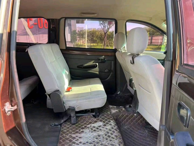 广州17年五菱汽车宏光6