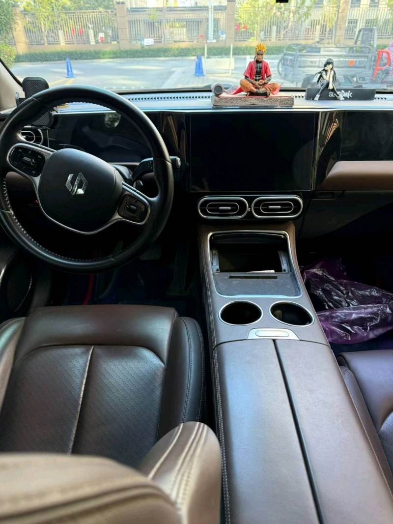 徐州23年零跑汽车C017