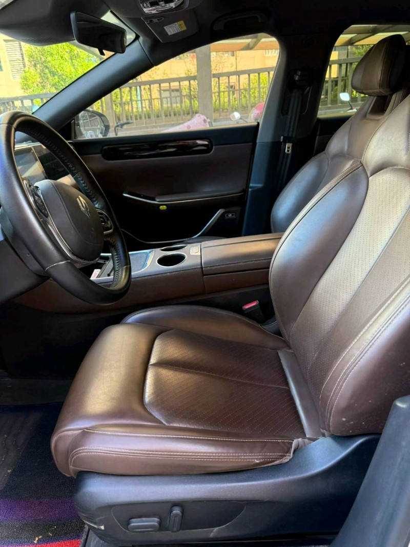 徐州23年零跑汽车C018