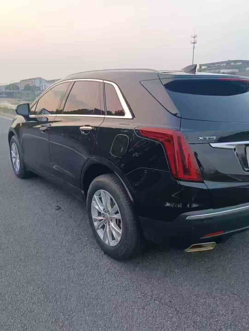 淮安20年凯迪拉克XT57