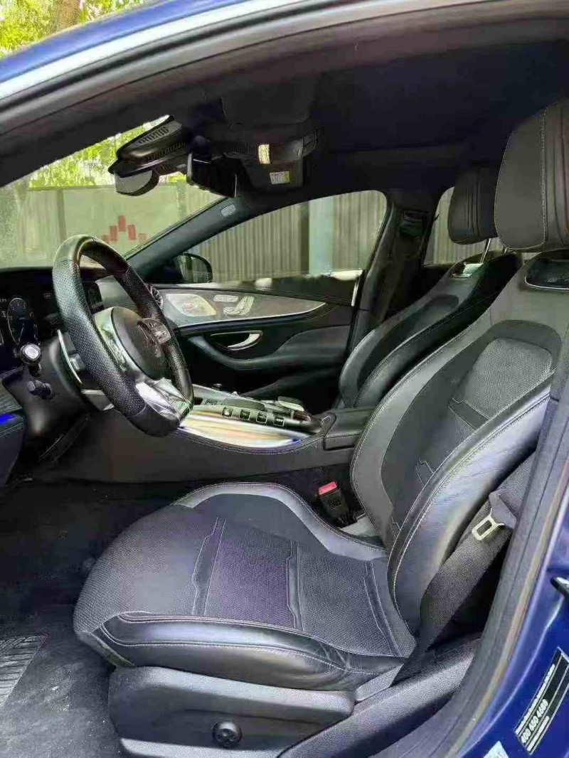 重庆20年奔驰AMG6