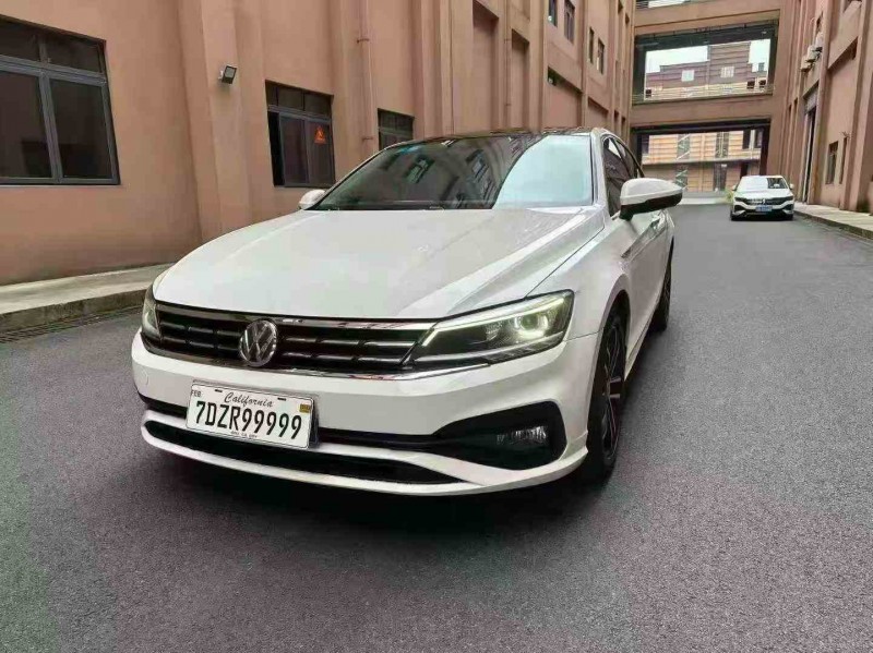 重庆19年大众凌渡3