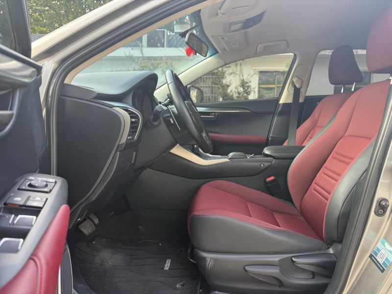 郑州21年雷克萨斯NX4