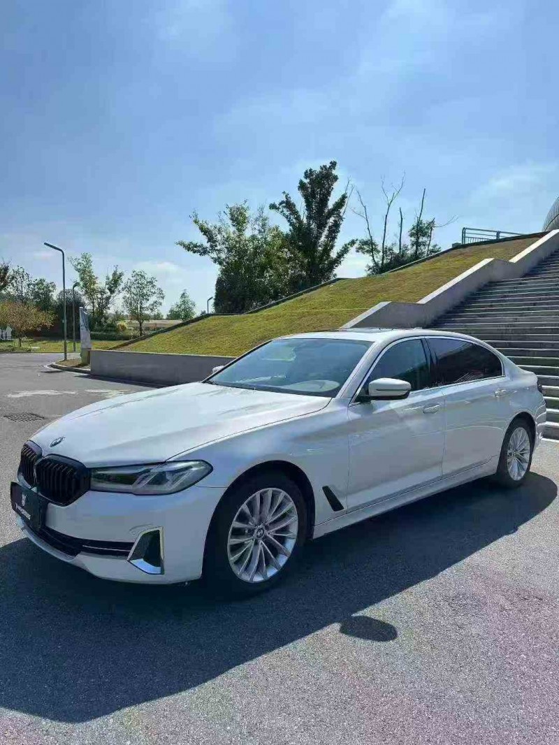 九江22年宝马5系2