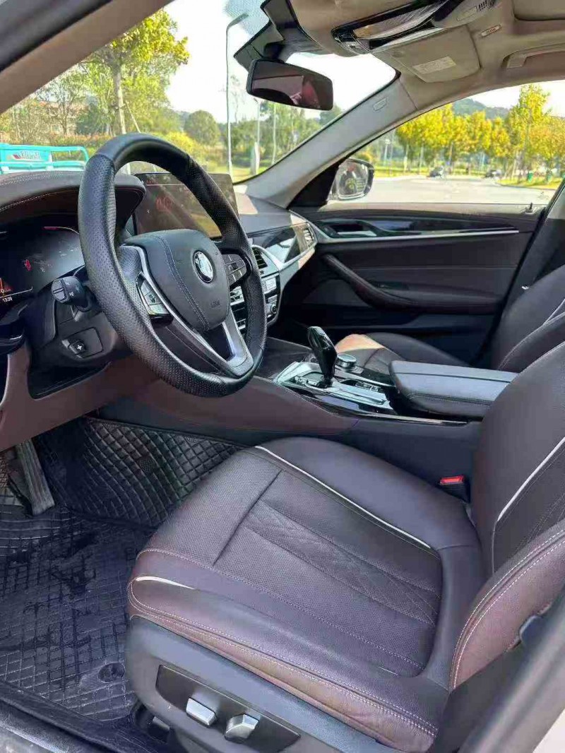 九江22年宝马5系5