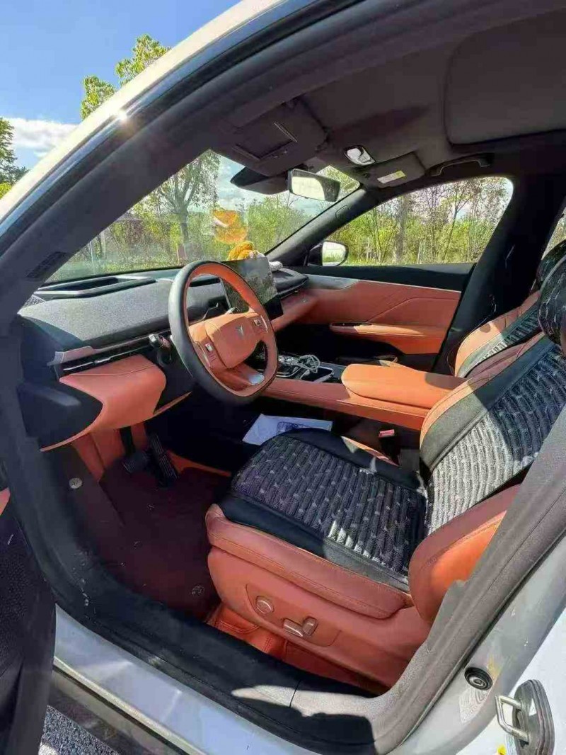 景德镇24年长安汽车深蓝5