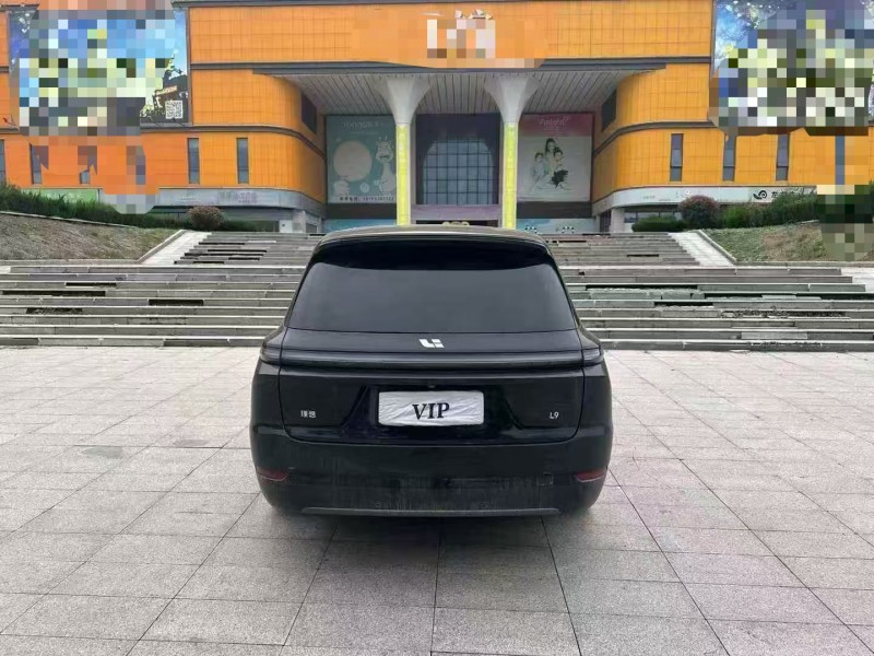 青岛23年理想L99