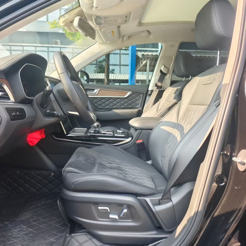 东莞23年红旗HS74