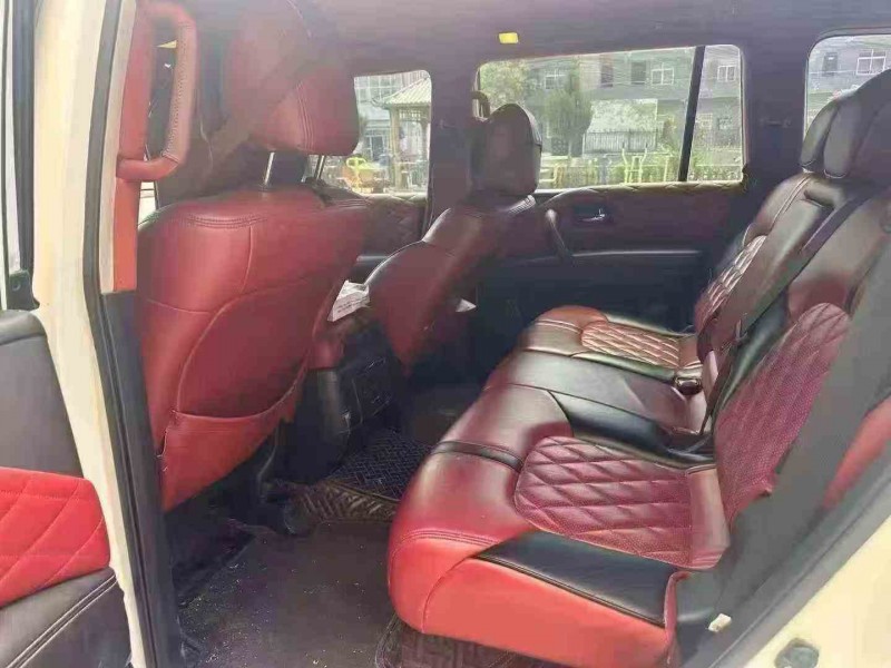 渭南18年日产途乐5