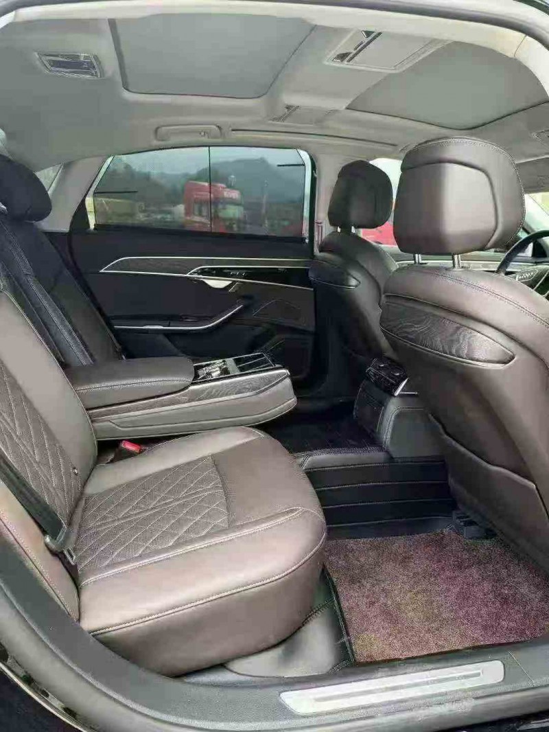 重庆24年奥迪A8L6