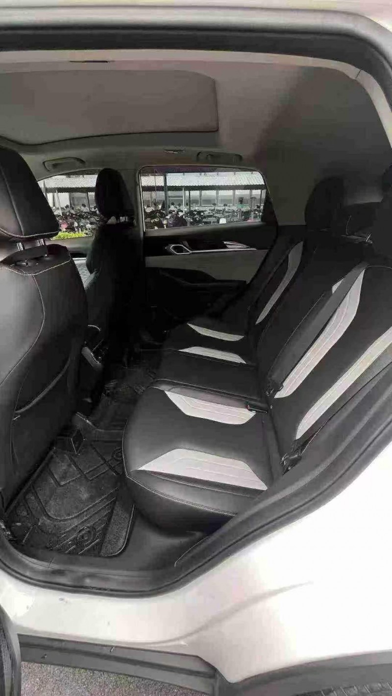 东莞22年吉利缤越6