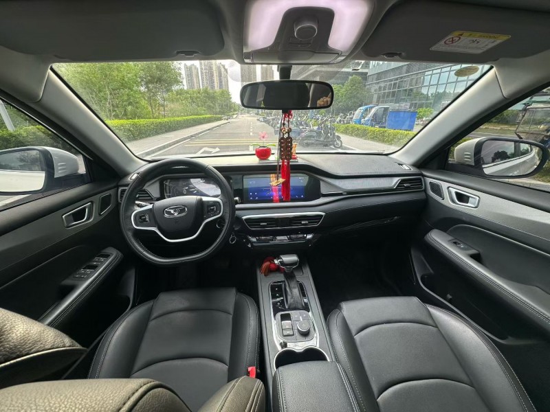 东莞25年凯翼炫界4