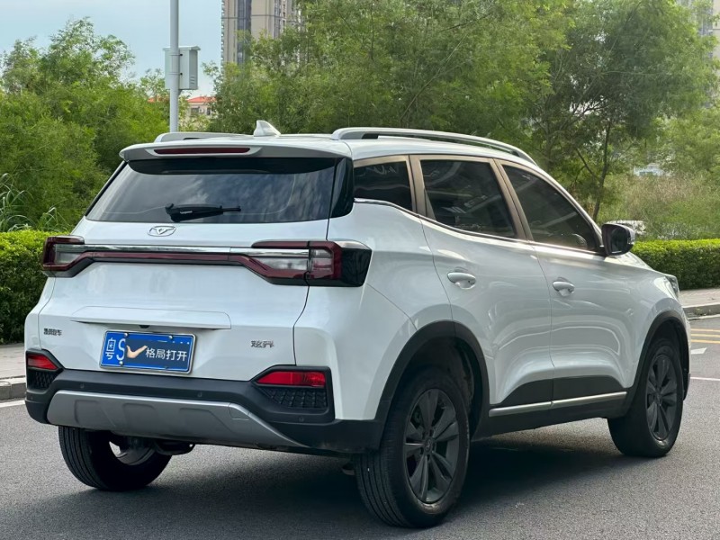 东莞25年凯翼炫界8