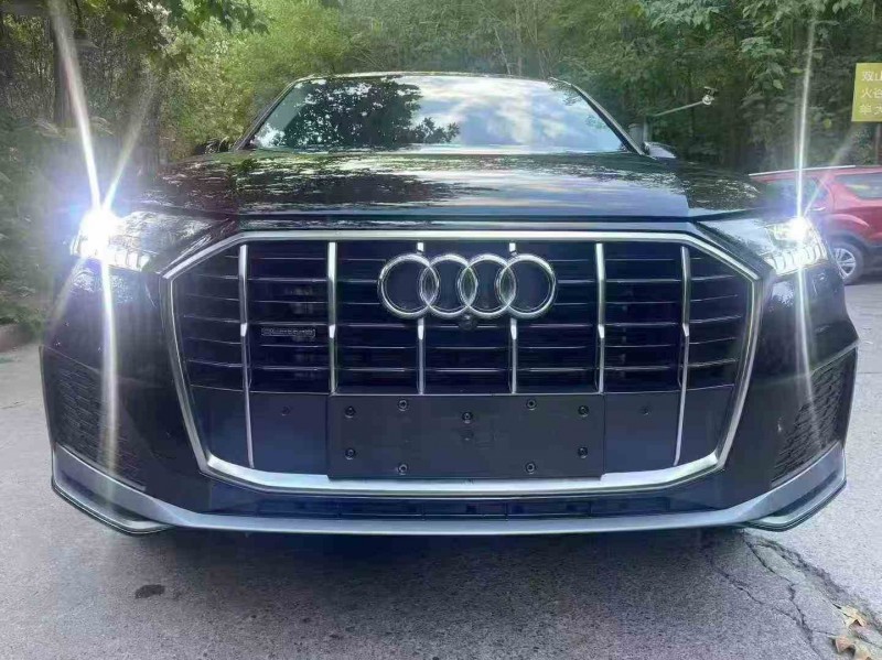 重庆24年奥迪Q71